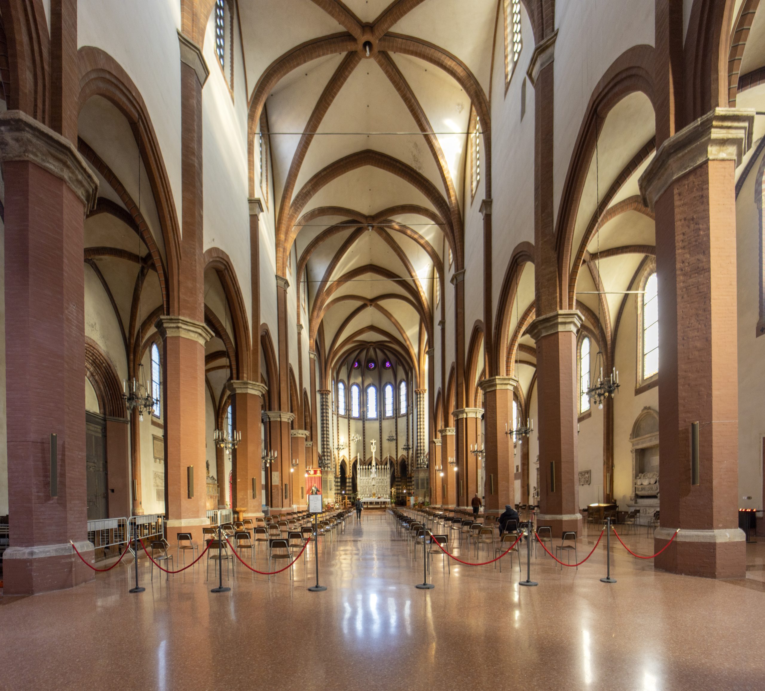 Chiesa di San Francesco a Bologna - Interno